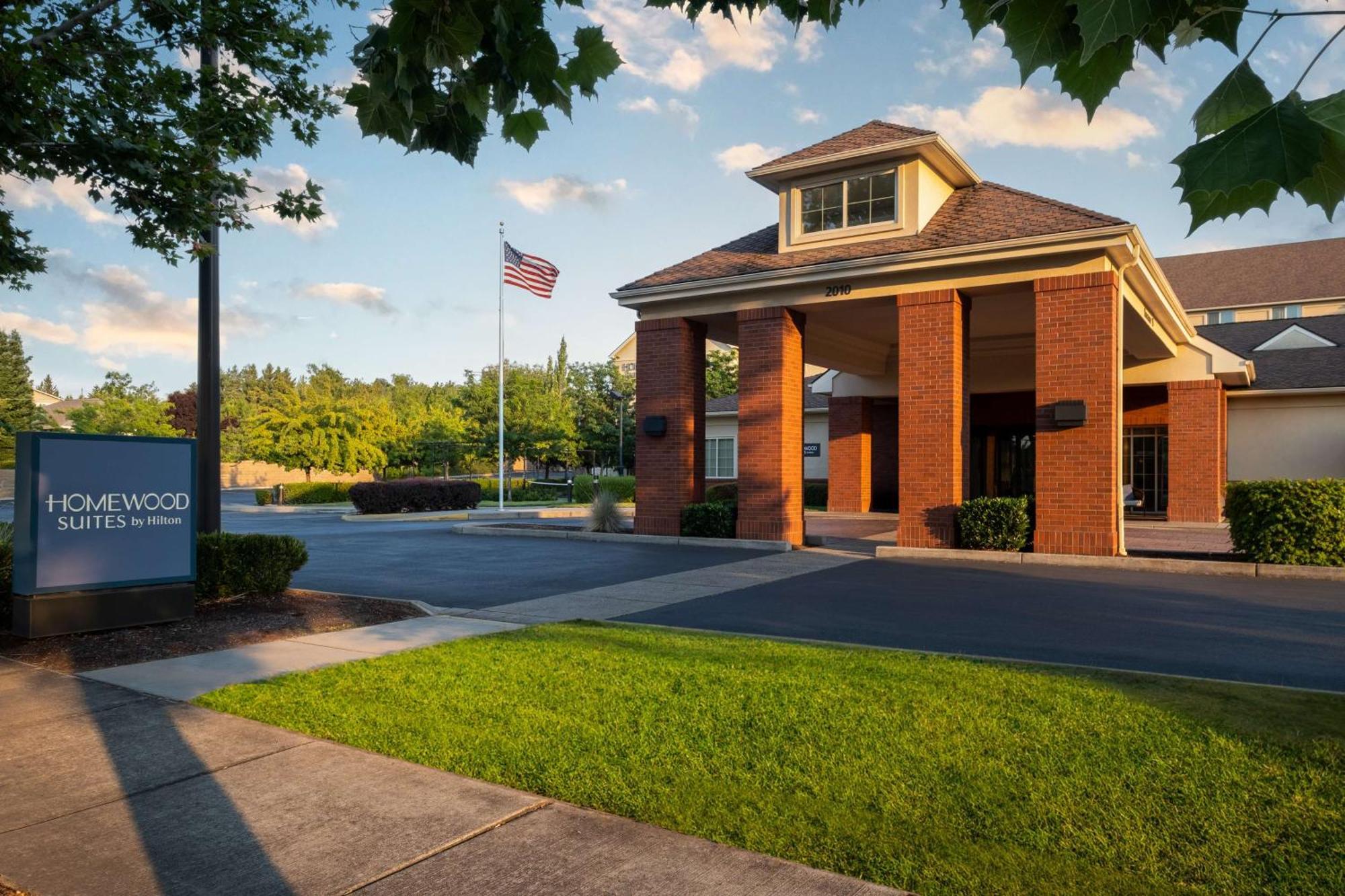 Homewood Suites Medford Kültér fotó